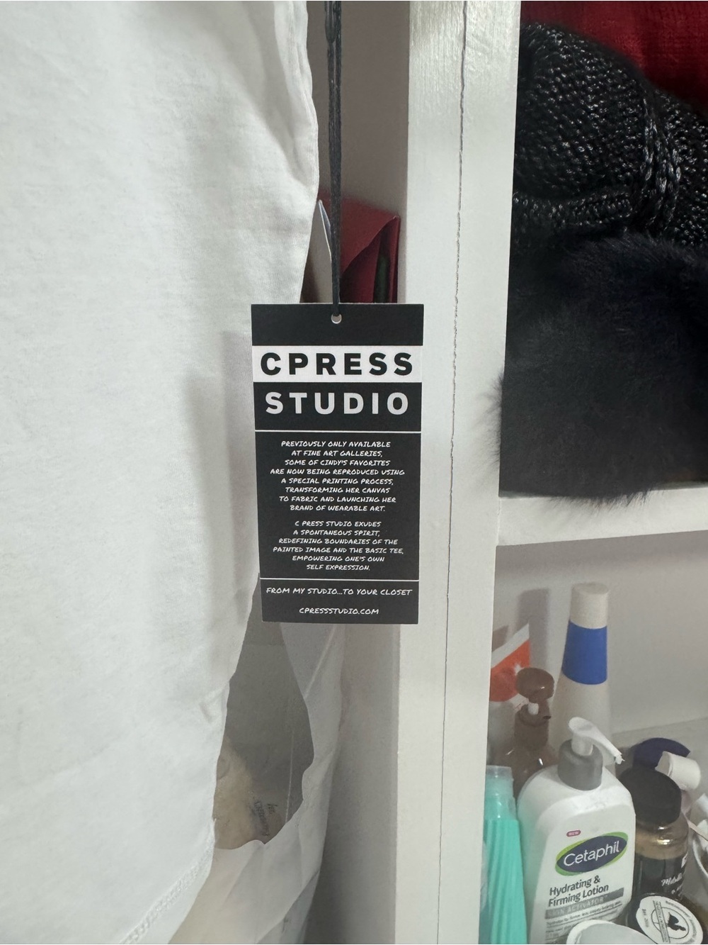CPRESS Studio Graphic Tee – New With Tag - Picture 3 of 5